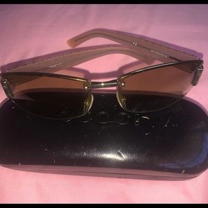 VINTAGE GUCCI SUNGLASSES WITH CASE